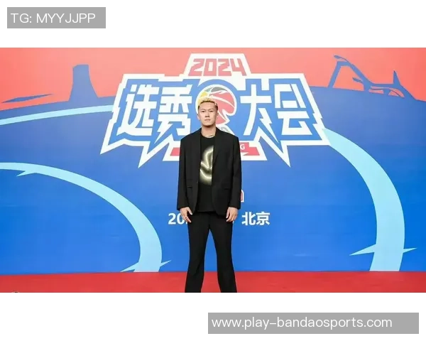 四川男篮今日顺利完成体测每天安排四个队伍从早到晚进行训练