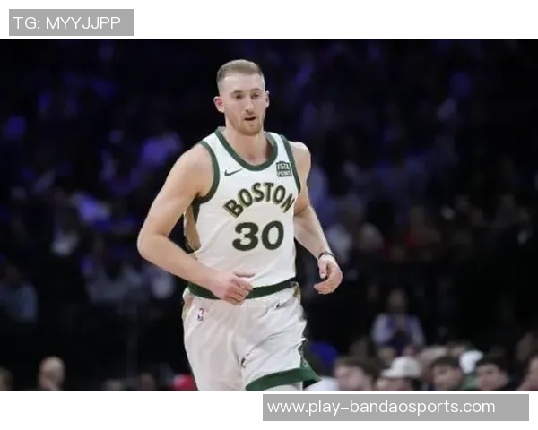 神射手豪泽创凯尔特人历史新纪录单场三分球命中数突破十个