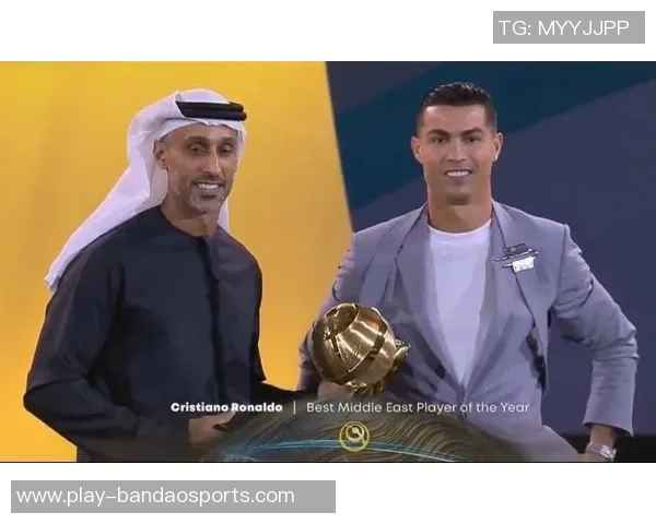 C罗获环球声望奖直言家人劝我停下但我仍能为球队贡献