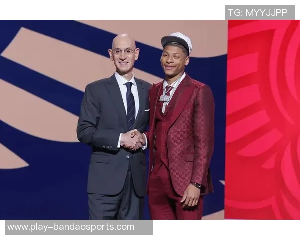 鹈鹕队内奎因与费尔斯被视为非卖品的核心球员分析